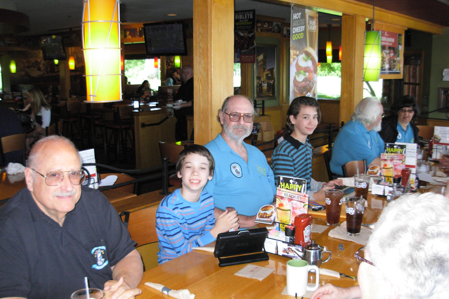 20th Anniv Luncheon Table2a